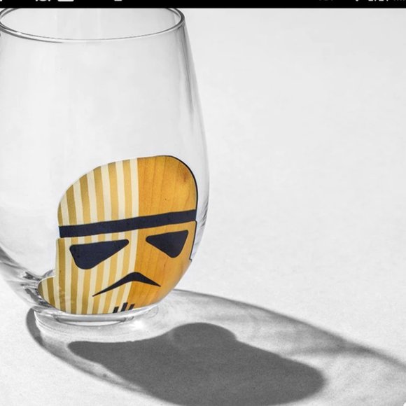 JOY JOLT Set of 4 Stemless Painted Star Wars Helmet Glasses - Picture 8 of 9